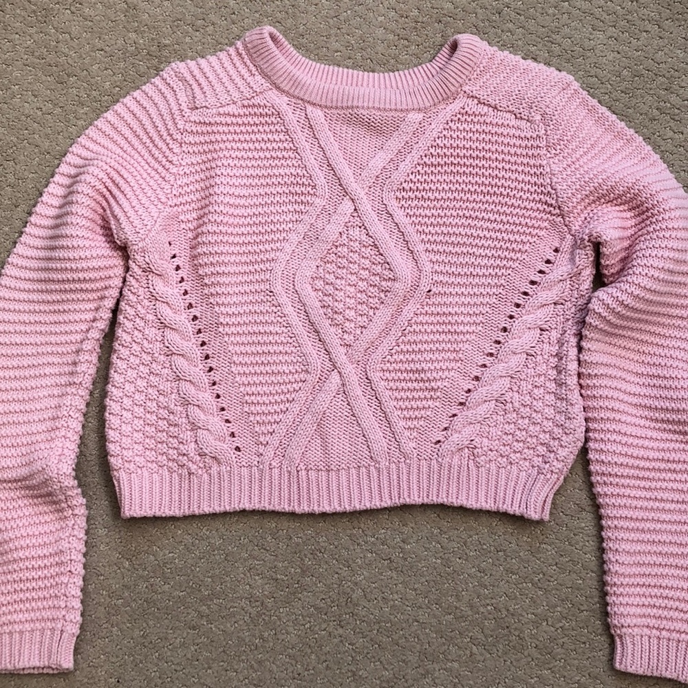 H&M Cropped pink sweater